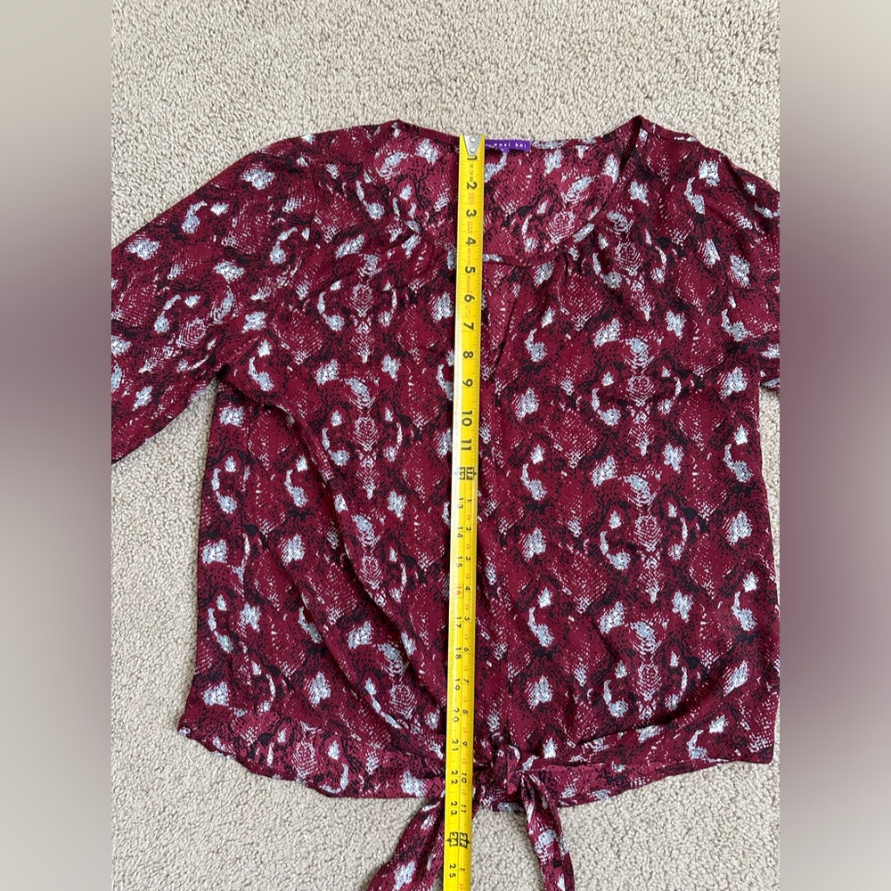 West Kei Burgundy Patterned Blouse • Elegant Print • Size S - Picture 5 of 10